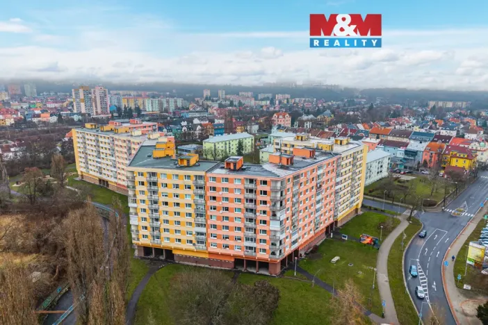 Prodej bytu 3+1, Chomutov, Bezručova, 85 m2
