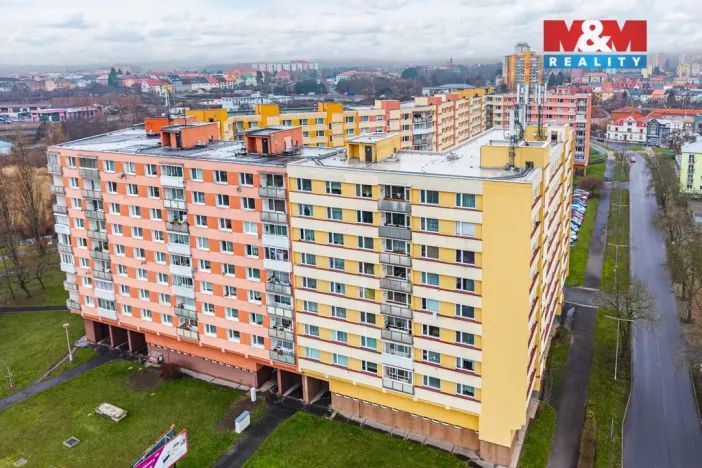 Prodej bytu 3+1, Chomutov, Bezručova, 85 m2