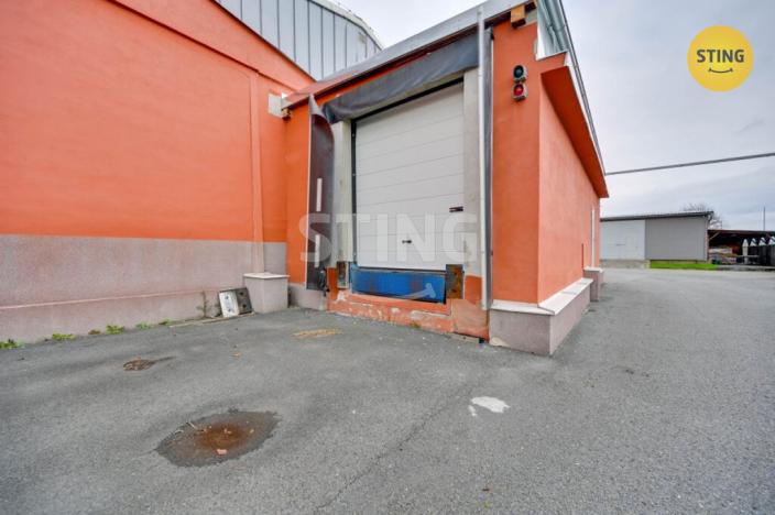 Pronájem skladu, Třebětice, 1982 m2