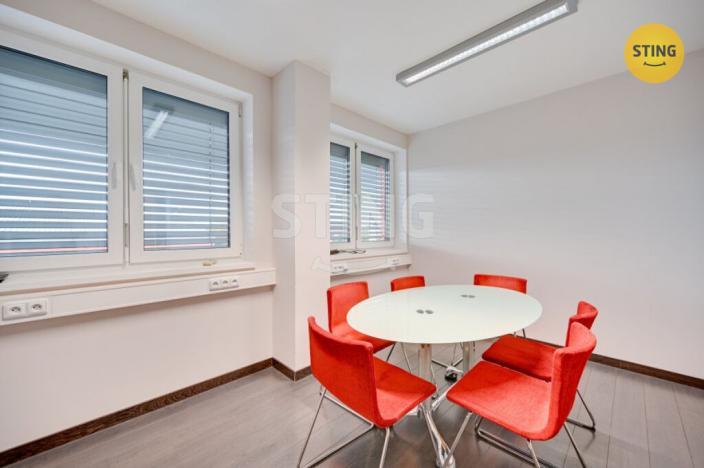 Pronájem skladu, Třebětice, 1982 m2