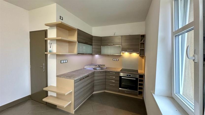 Pronájem bytu 3+kk, Cheb, Dyleňská, 68 m2