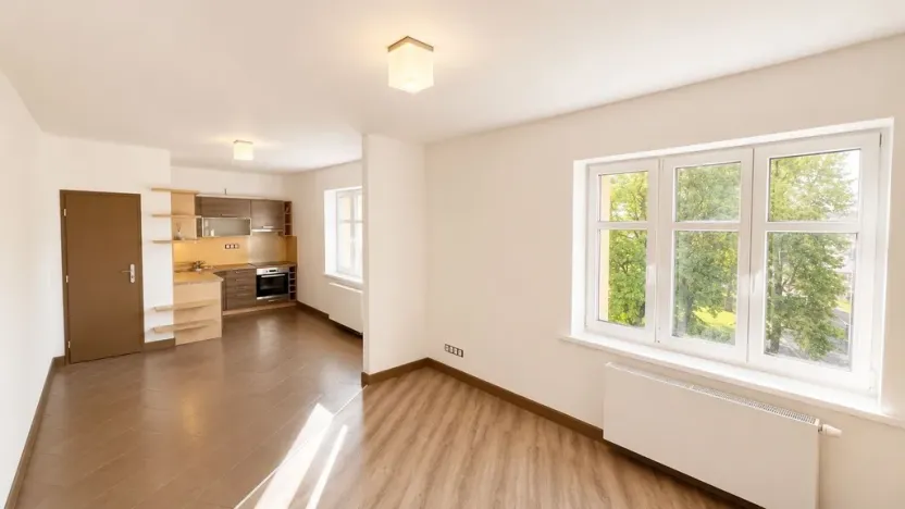 Pronájem bytu 3+kk, Cheb, Dyleňská, 68 m2
