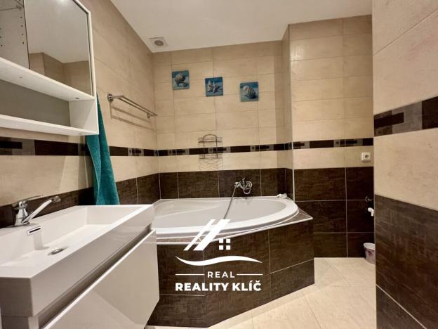 Pronájem bytu 3+1, Ostrava, Podroužkova, 70 m2