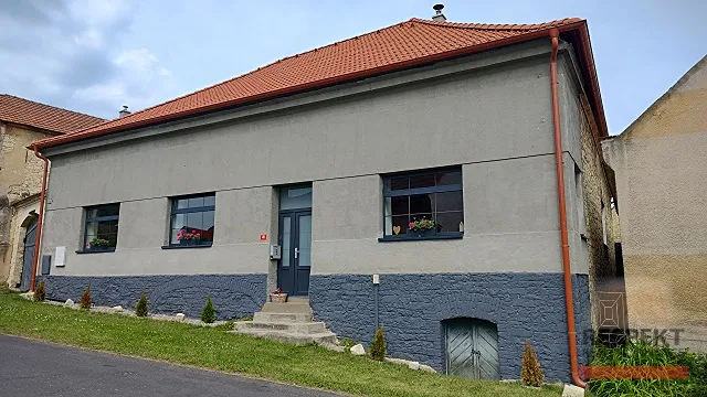 Prodej rodinného domu, Peruc, 235 m2