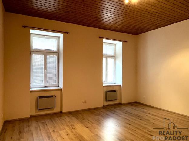 Pronájem bytu 1+1, Znojmo, Havlíčkova, 55 m2