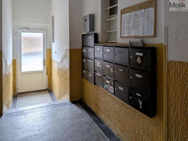 Prodej bytu 2+1, Teplice - Trnovany, Masarykova třída, 49 m2