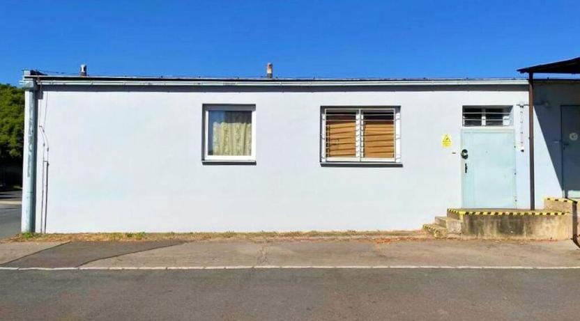 Pronájem skladu, Praha - Horní Počernice, Ve žlíbku, 145 m2