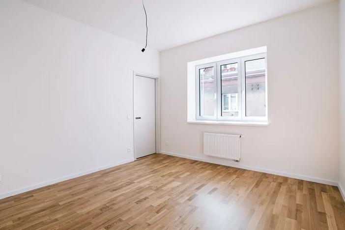Prodej bytu 3+kk, Praha, Na Farkáně III, 80 m2
