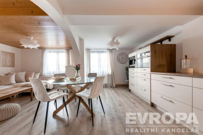 Prodej chalupy, Trhová Kamenice, 197 m2