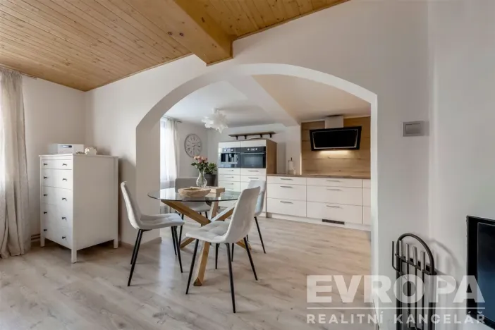 Prodej chalupy, Trhová Kamenice, 197 m2