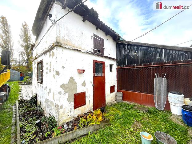 Prodej bytu 2+1, Cheb - Dolní Dvory, Pražská, 64 m2