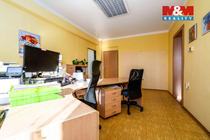 Prodej rodinného domu, Oskořínek, Družstevní, 850 m2