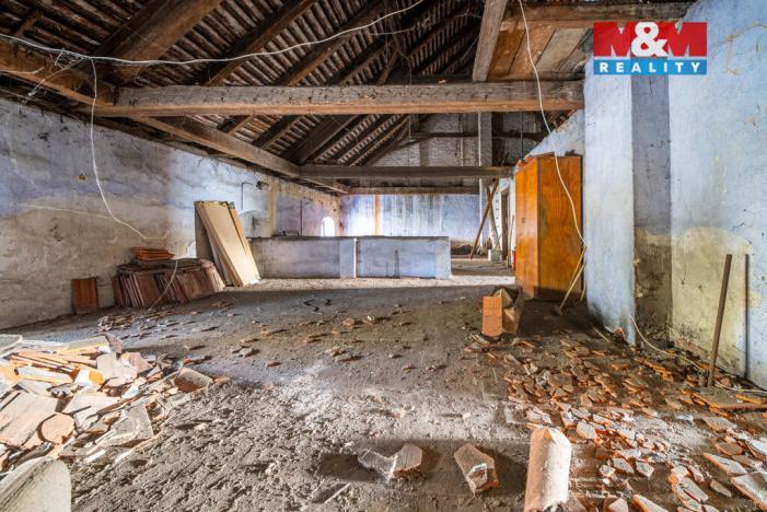 Prodej kanceláře, Oskořínek, Družstevní, 850 m2