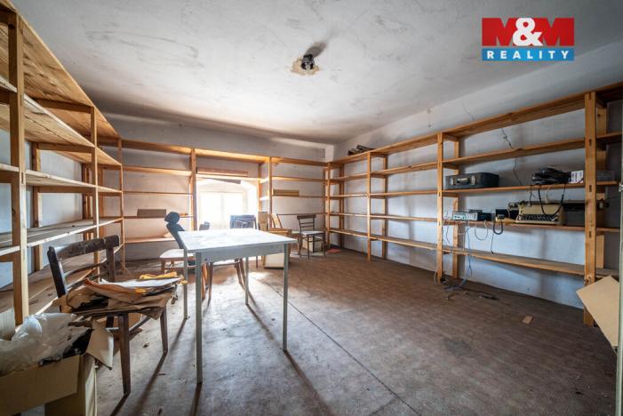 Prodej kanceláře, Oskořínek, Družstevní, 850 m2