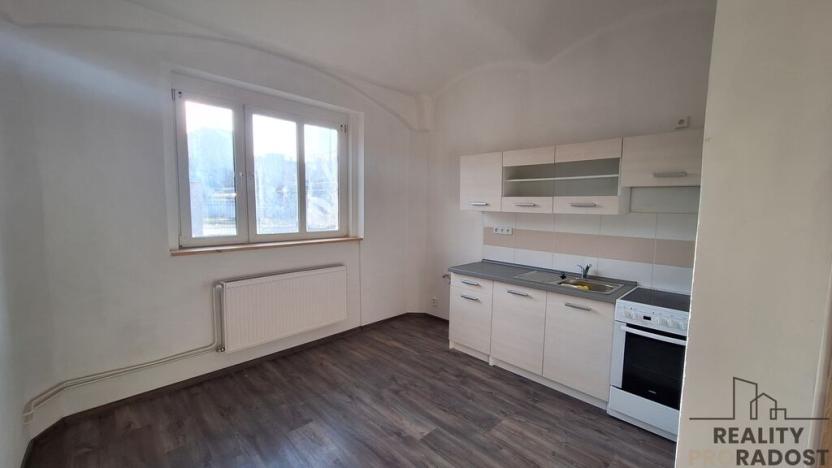 Pronájem bytu 1+1, Ústí nad Labem, Žukovova, 40 m2