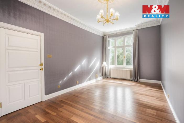 Prodej atypického bytu, Orlová - Město, Fr. Palackého, 130 m2