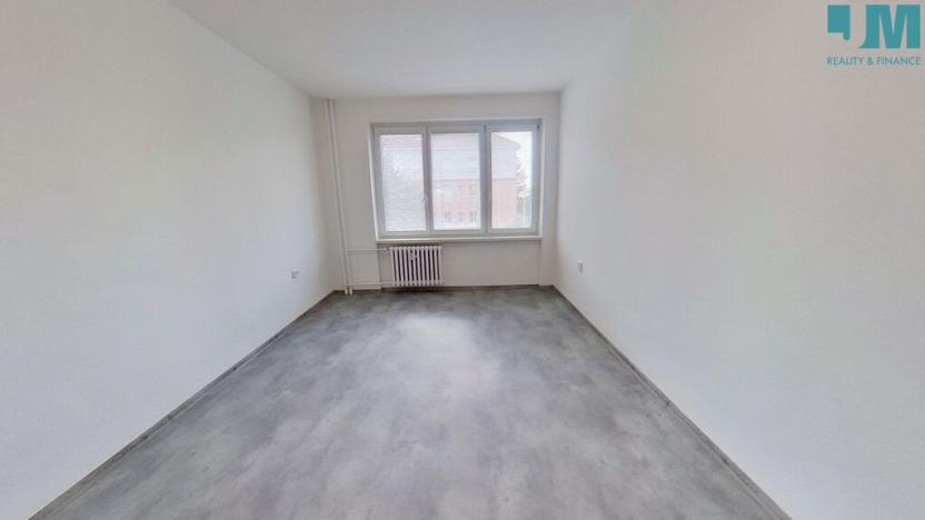 Pronájem bytu 2+1, Třebíč, Václavské nám., 55 m2