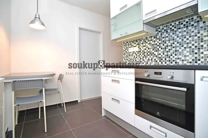 Pronájem bytu 2+1, Praha - Vršovice, V olšinách, 52 m2