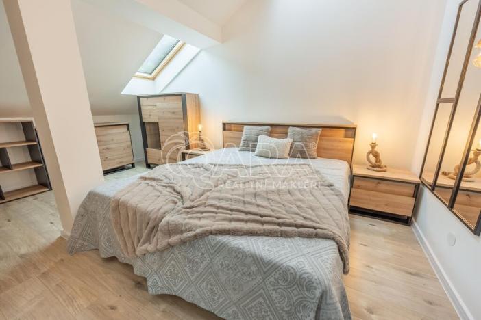 Prodej bytu 2+kk, Praha - Smíchov, Holubova, 48 m2