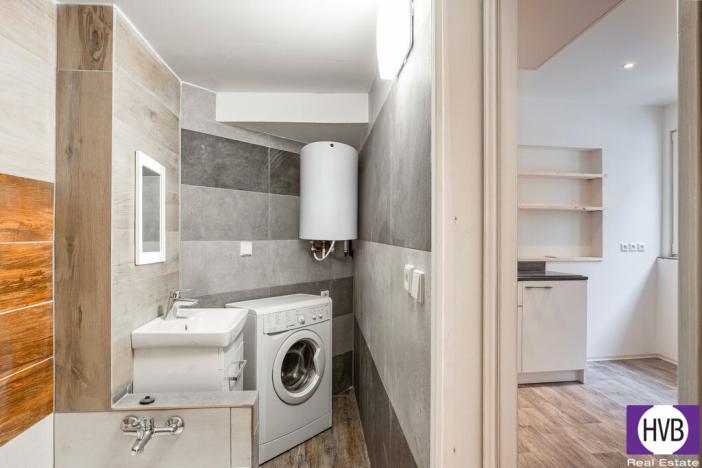 Prodej bytu 1+kk, Praha, Husitská, 20 m2