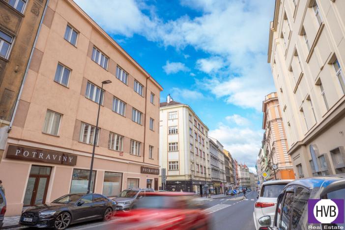 Prodej bytu 1+kk, Praha, Husitská, 20 m2