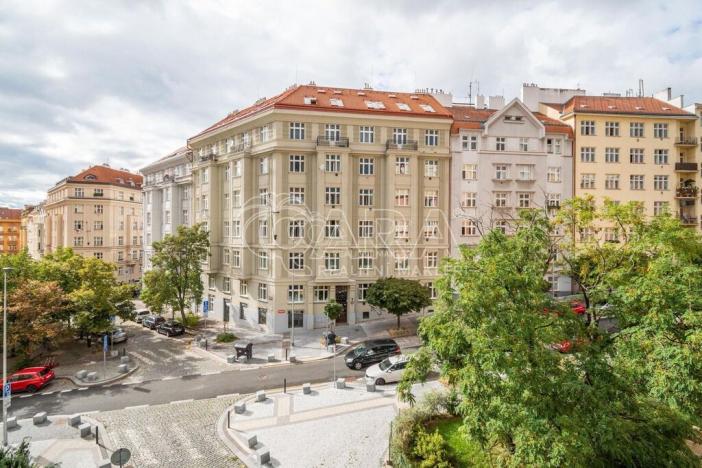 Pronájem bytu 2+1, Praha, Bulharská, 41 m2