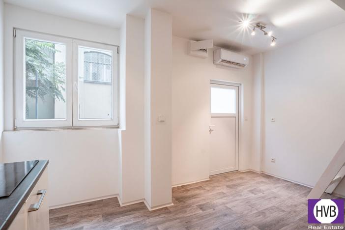 Prodej bytu 1+kk, Praha, Husitská, 20 m2