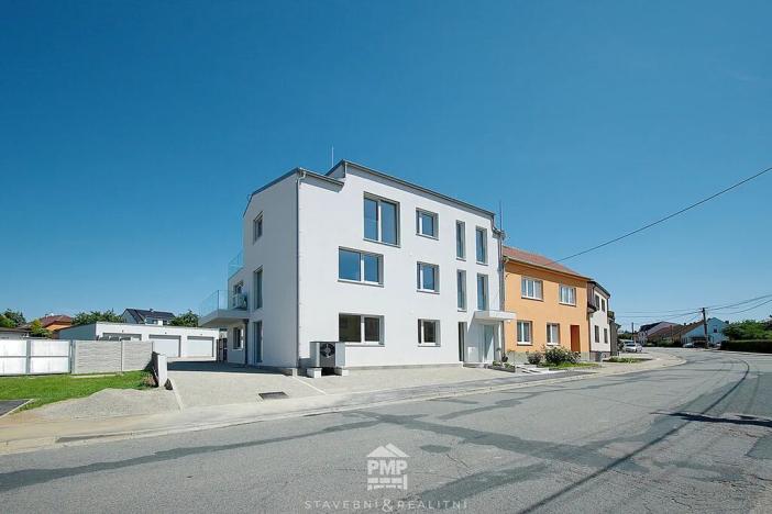 Prodej rodinného domu, Nebovidy, 359 m2