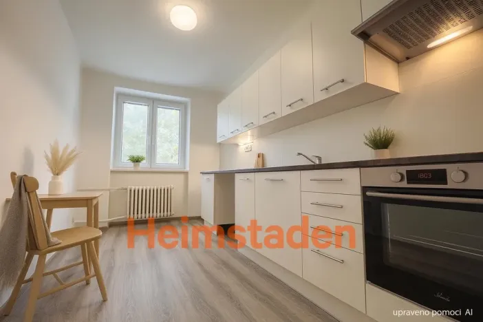 Pronájem bytu 1+1, Ostrava - Poruba, Hlavní třída, 34 m2
