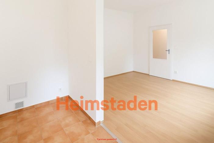 Pronájem bytu 1+kk, Karviná - Nové Město, Zakladatelská, 28 m2