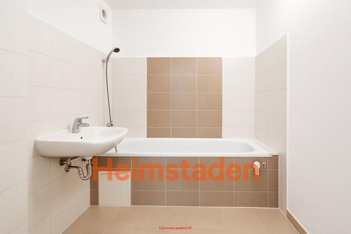 Pronájem bytu 2+1, Orlová - Lutyně, Masarykova třída, 60 m2