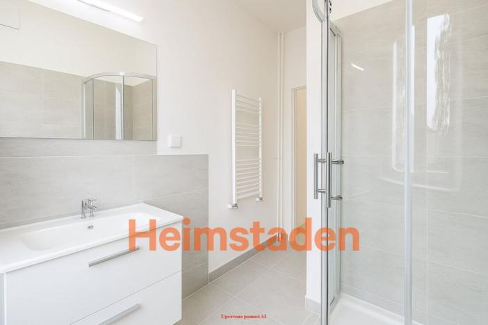 Pronájem bytu 1+kk, Ostrava - Poruba, Hlavní třída, 26 m2