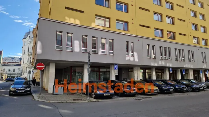 Pronájem kanceláře, Ostrava - Moravská Ostrava, Čs. legií, 57 m2