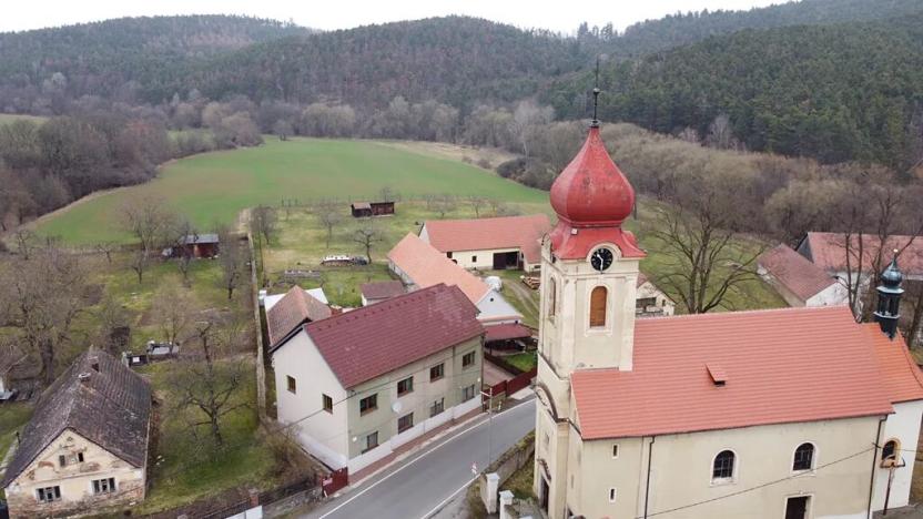 Prodej vícegeneračního domu, Borotice, 282 m2