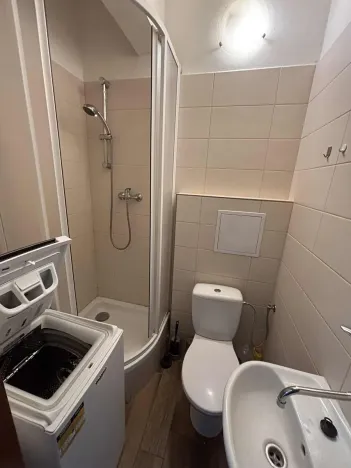 Pronájem bytu 1+1, Liberec, Husitská, 40 m2