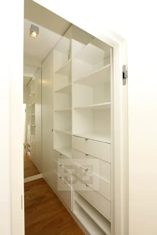 Pronájem bytu 3+kk, Praha - Bubeneč, U studánky, 83 m2