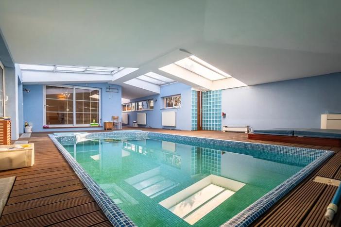 Prodej vily, Hostivice, V Uličce, 530 m2