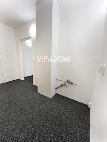 Pronájem bytu 4+1, Brno, Bzenecká, 85 m2