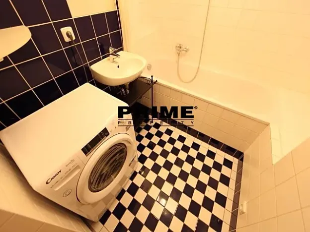 Pronájem bytu 3+kk, Praha - Smíchov, Zborovská, 76 m2