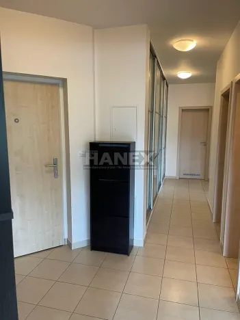 Pronájem bytu 3+kk, Praha - Hloubětín, Nademlejnská, 140 m2