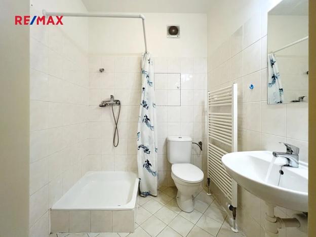 Prodej bytu 1+kk, Roztoky, Najdrova, 34 m2