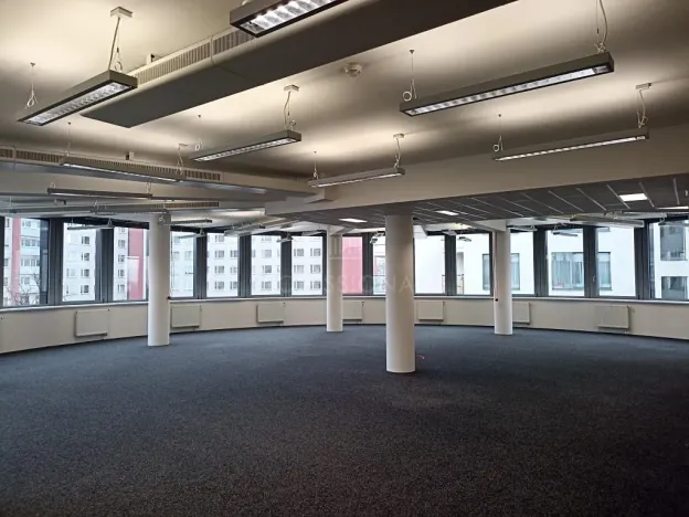 Pronájem kanceláře, Praha - Nusle, Lomnického, 393 m2