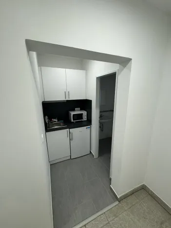 Pronájem skladu, Malotice, 176 m2