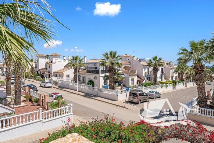 Prodej vily, Orihuela, Španělsko, 87 m2