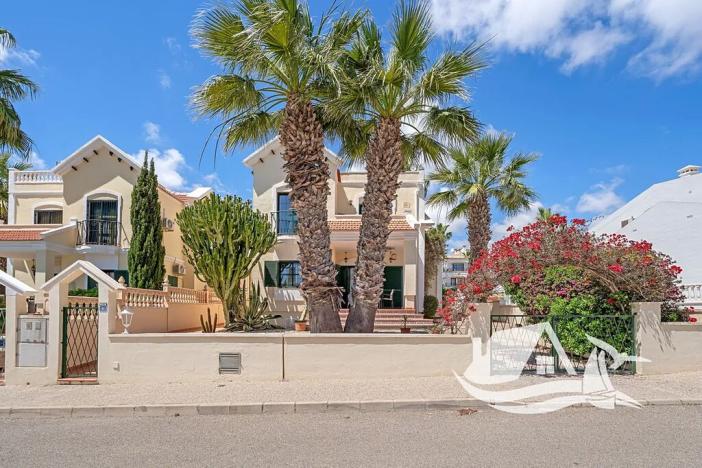 Prodej vily, Orihuela, Španělsko, 87 m2