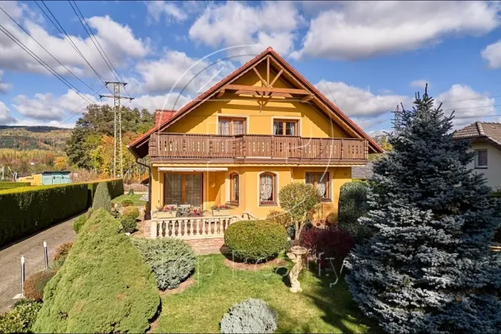 Prodej rodinného domu, Ostrov, 210 m2