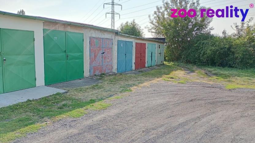 Pronájem garáže, Chomutov, Beethovenova, 20 m2