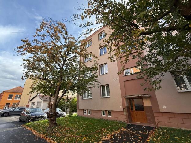 Prodej bytu 2+1, Lovosice, Kostelní, 56 m2