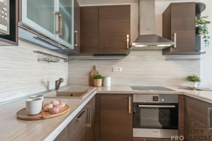 Prodej bytu 2+kk, Praha - Stodůlky, Tlumačovská, 62 m2