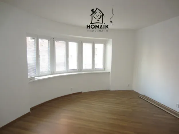 Pronájem bytu 2+kk, Praha - Nusle, Sdružení, 54 m2